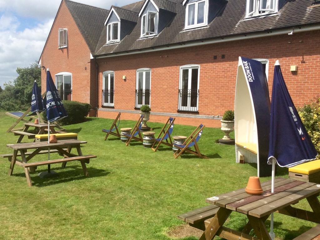 Strawberry Bank Hotel Meriden  Bagian luar foto