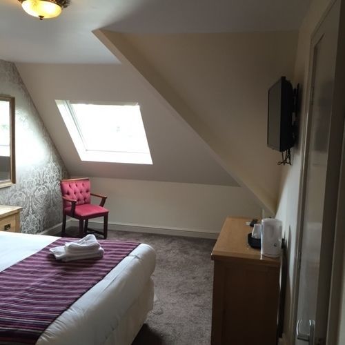 Strawberry Bank Hotel Meriden  Bagian luar foto