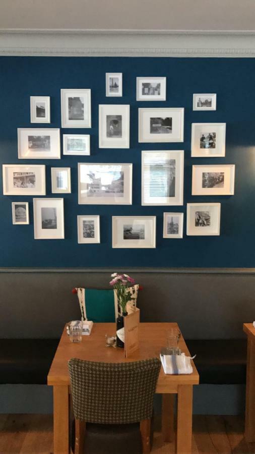 Strawberry Bank Hotel Meriden  Bagian luar foto